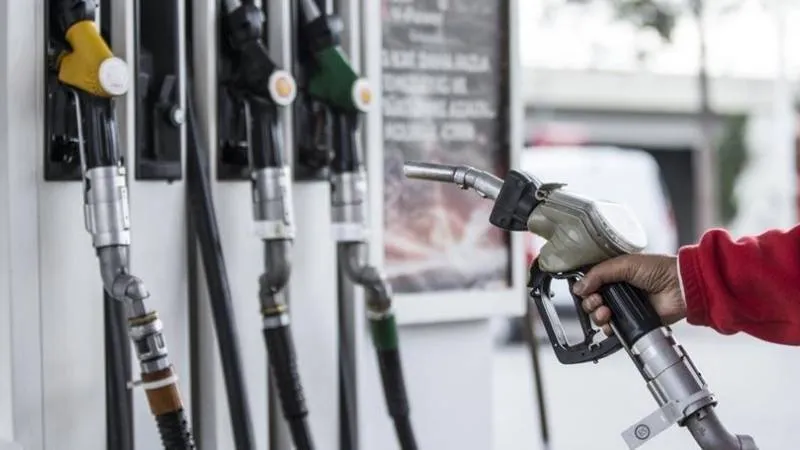 Akaryakıt Fiyatları Şok Etti! Benzin, Motorin ve LPG'de Son Dakika!