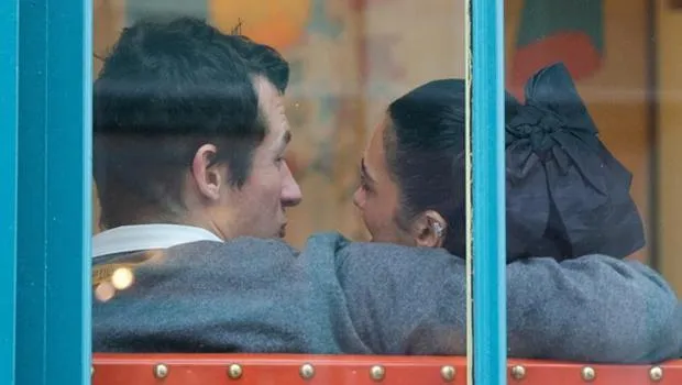 Dua Lipa ve Callum Turner Evleniyor Mu? Aşkları Gözlerden Uzak Başladı!