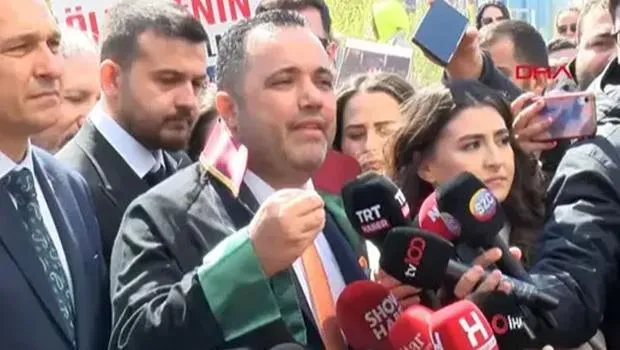 Rezan Epözdemir'in Bürosunda Şok Arama! Neler Oluyor?