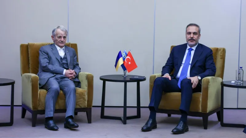 Bakan Fidan, Kırım Tatarlarının Milli Lideri Kırımoğlu'nu kabul etti