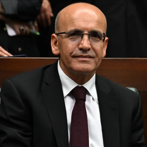 Bakan Şimşek'le ilgili faiz iddialarına yalanlama