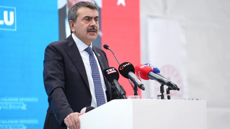 Yapay Zeka Eğitimde Devrim Mi? Bakan Tekin'den Şok Açıklamalar!