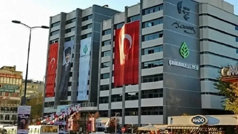 CHP'li Çankaya Belediye'sinden sistematik ağaç katliamı! Bölge halkına baskı ve şiddet