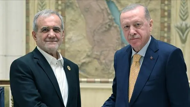 Cumhurbaşkanı Erdoğan, İran Cumhurbaşkanı ile telefonda görüştü
