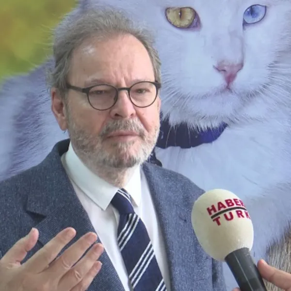 Cüneyd Zapsu'dan Gençlere Terörsüz Türkiye Çağrısı!