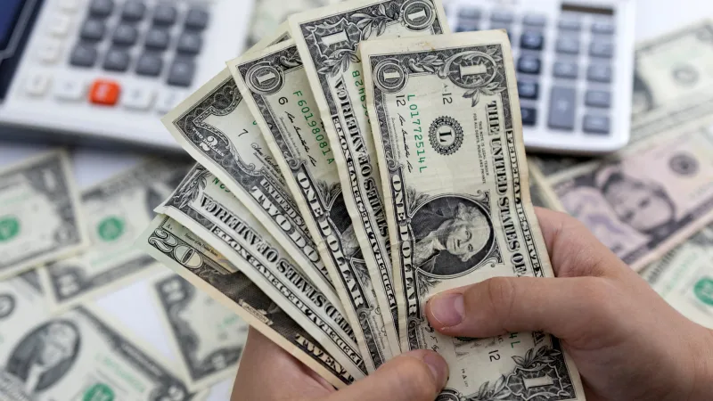 Dolar/TL 41,40 TL'nin üstünde! ABD'deki temaslar izleniyor