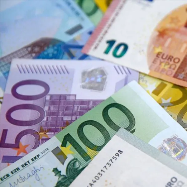 Döviz Hesapları Patladı! Türk Lirası Yerine Dolar mı Tercih Ediliyor?