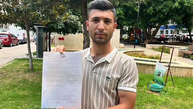 Otogarda Eşine Sürpriz Yaptı! İşten Kovuldu! Şok Gerekçe!