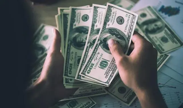 Dolar ve Euro Neden Fırladı? İşte Son Dakika Gelişmeleri!