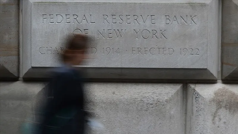 Fed Faiz İndirimi: Belirsizlik Devam Ediyor! İşte Uzman Yorumları