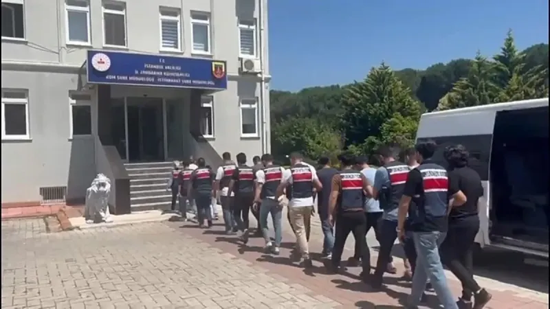 İBB'deki "reklam ihaleleri" vurgununa yönelik operasyon! 13 isim adliyeye sevk edildi! Listede kimler var?