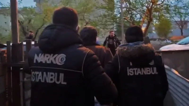 İstanbul'da uyuşturucu operasyonu: 750 bin uyuşturucu hap ele geçirildi