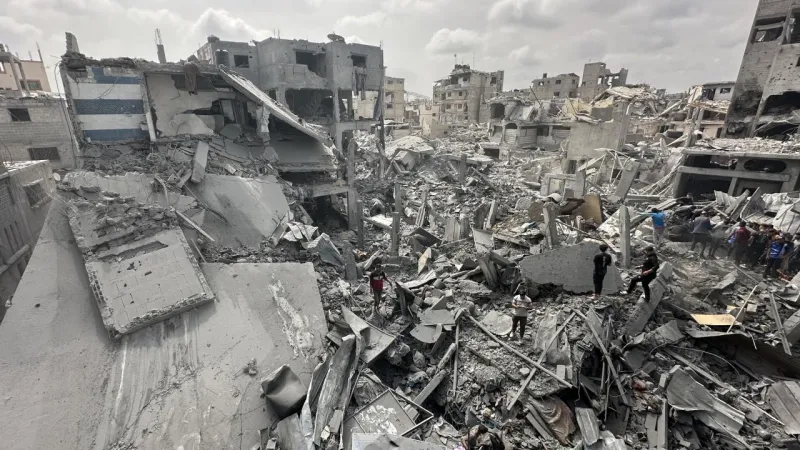 Katil İsrail'in Gazze'ye saldırılarında 80 Filistinli hayatını kaybetti