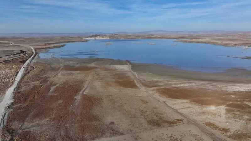 Koçhisar Barajı Alarm Veriyor! Kuraklık Su Seviyesini Bitirdi!