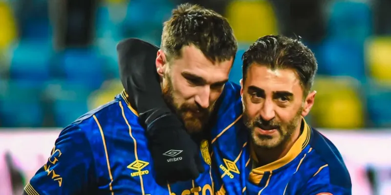 Küme Düşme Rekortmeni! Bu Futbolcuya Ne Oluyor?