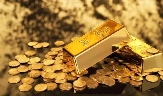 Altın Fiyatları Çakıldı! İşte Güncel Altın Kuru ve Tahminler