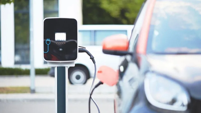 Elektrikli Otomobil Satışlarında Düşüş: AB Pazarında Neler Oluyor?