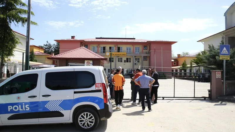 Giresun'da Liseli Korku! İşçi, 2 Kız Kardeşi Silahla Vurdu