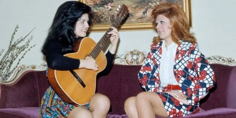 Neşe Karaböcek'ten Şok Sözler! Gülden Karaböcek'in Kızı Cevap Verdi