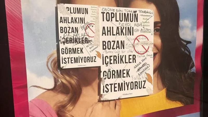 İstanbul'da Gülümseyen Kadınlara Şok Yasak! Ahlak mı Bozuluyor?