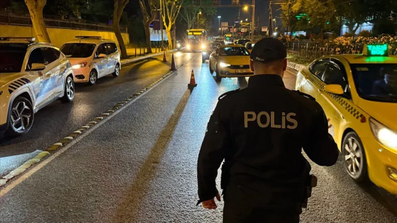 İstanbul'da Şok Baskın! 1005 Kişi Gözaltında: Huzur Operasyonu