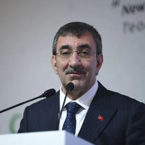 Cevdet Yılmaz'dan Kritik Açıklama: Terör Örgütü Silahları Bırakacak mı?