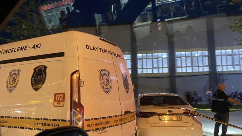 Sakarya'da Kanlı Kavga! 15 Yaşındaki Çocuktan Bıçaklı Saldırı