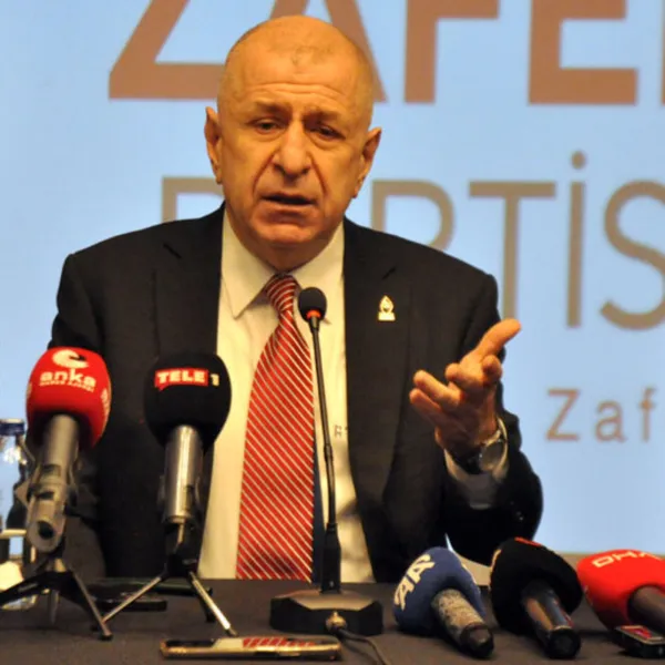 Ümit Özdağ Aniden Hastaneye Kaldırıldı! Şok Gelişme