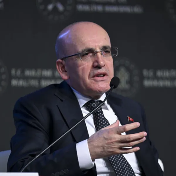 Şimşek'ten Müjde! Büyüme Beklentisi Arttı, Türkiye Uçuşa Geçiyor Mu?