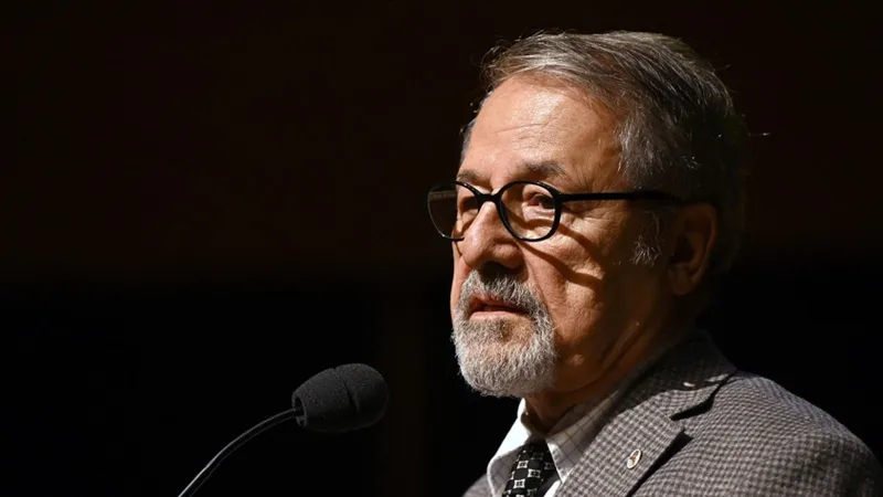 Prof. Dr. Görür: Deprem, kırılması muhtemel fayın üzerinde meydana geldi
