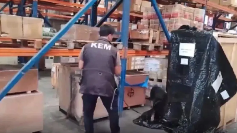 Zehir Tacirlerine Şok Baskın! Gümrüklerde Neler Oldu?