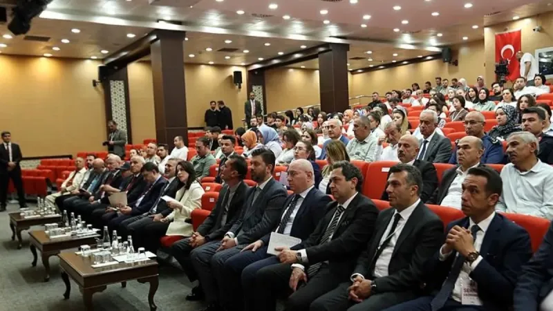 Ankara'da Dev Ekonomi Zirvesi: Şehrin Ekonomisi Masaya Yatırıldı!