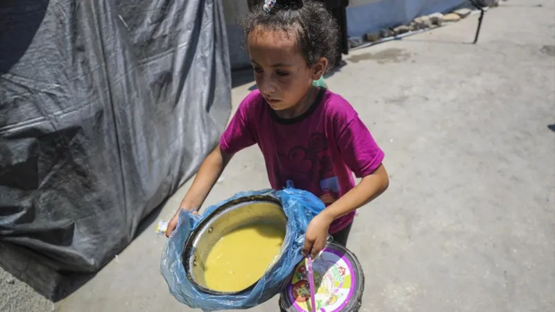 UNRWA: Gazze'deki yardım dağıtım sistemi aşağılayıcı ve açlığı gidermeyi hedeflemiyor