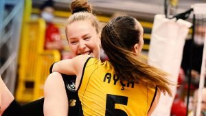 VakıfBank, CEV Şampiyonlar Ligi’nde finalde!